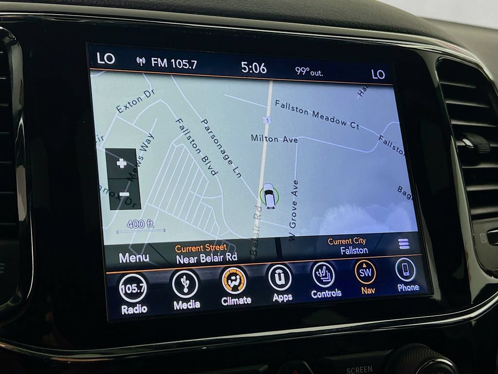 Used 2019 Jeep Grand Cherokee Altitude AWD/4WD image 6