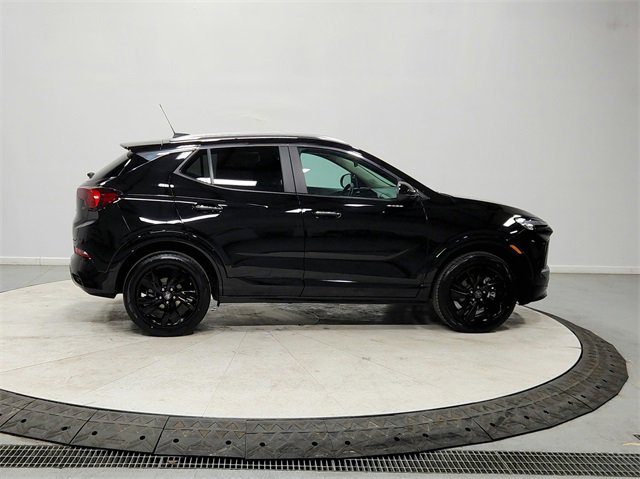 Used 2024 Buick Encore GX Sport Touring image 8