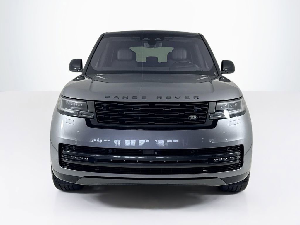 Used 2023 Land Rover Range Rover SE image 8