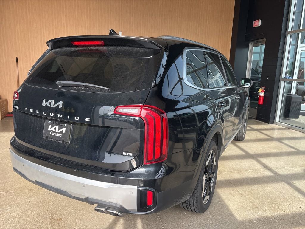 Certified 2023 Kia Telluride S w/ S Sunroof Package AWD/4WD image 14