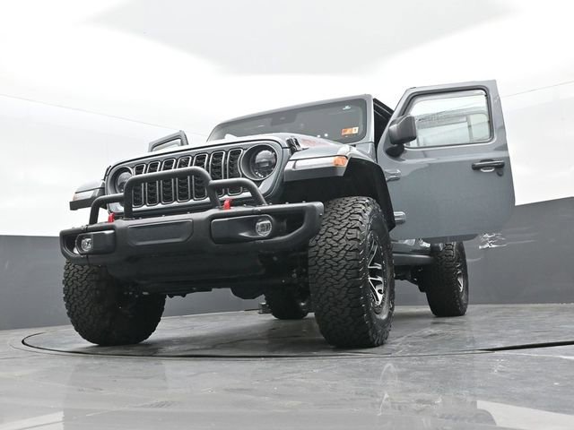 Used 2025 Jeep Wrangler Unlimited Rubicon image 23