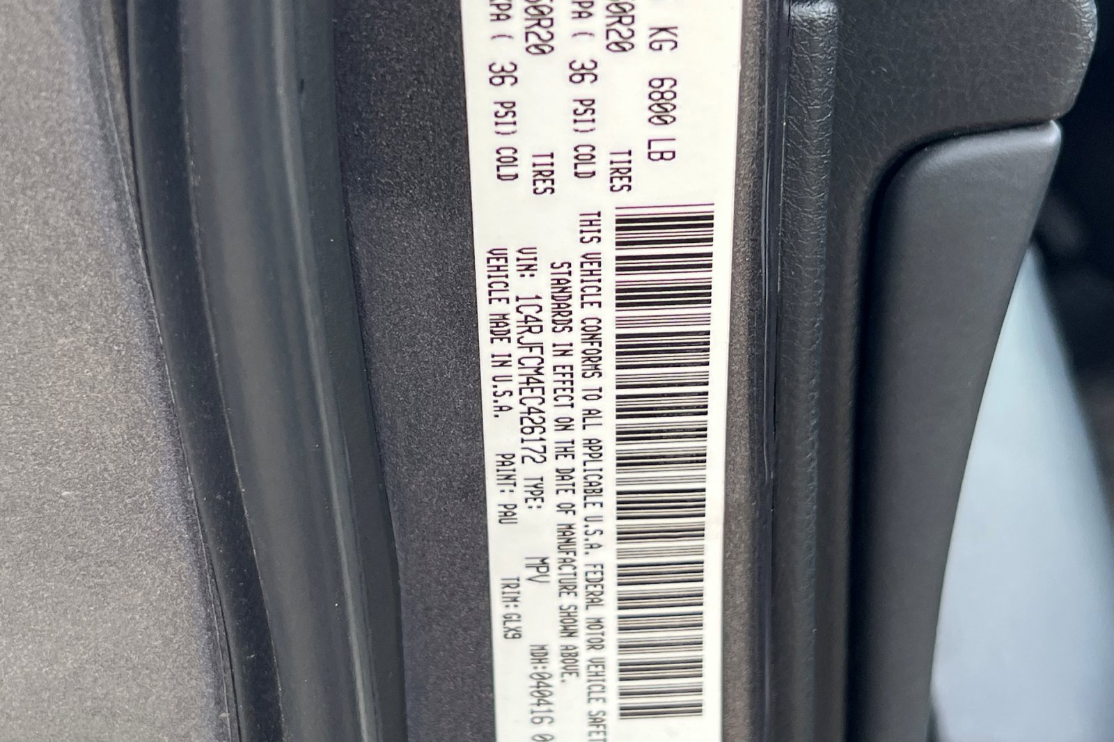 Used 2014 Jeep Grand Cherokee Overland w/ Advanced Technology Group image 30