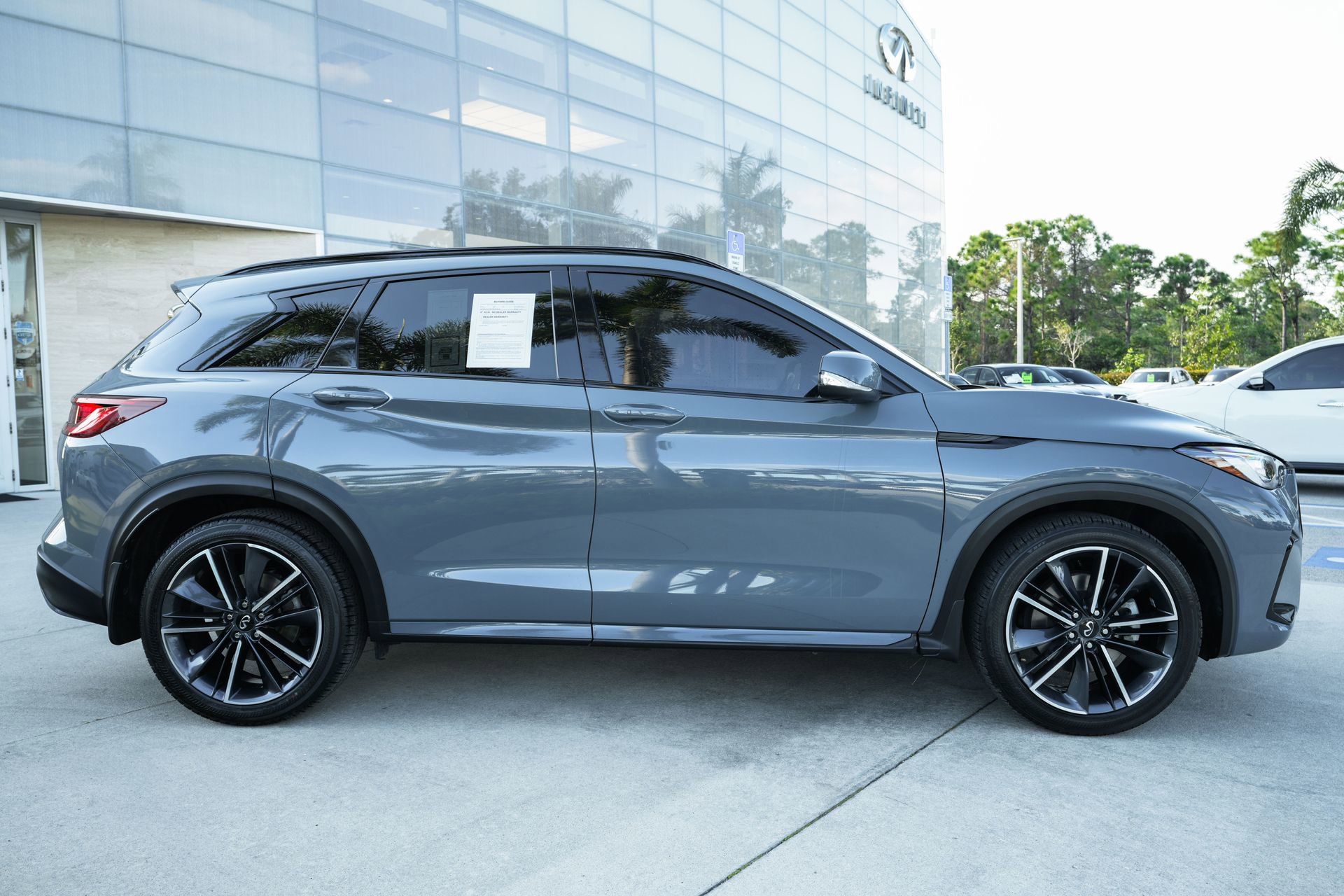 Used 2023 INFINITI QX50 Sport image 25