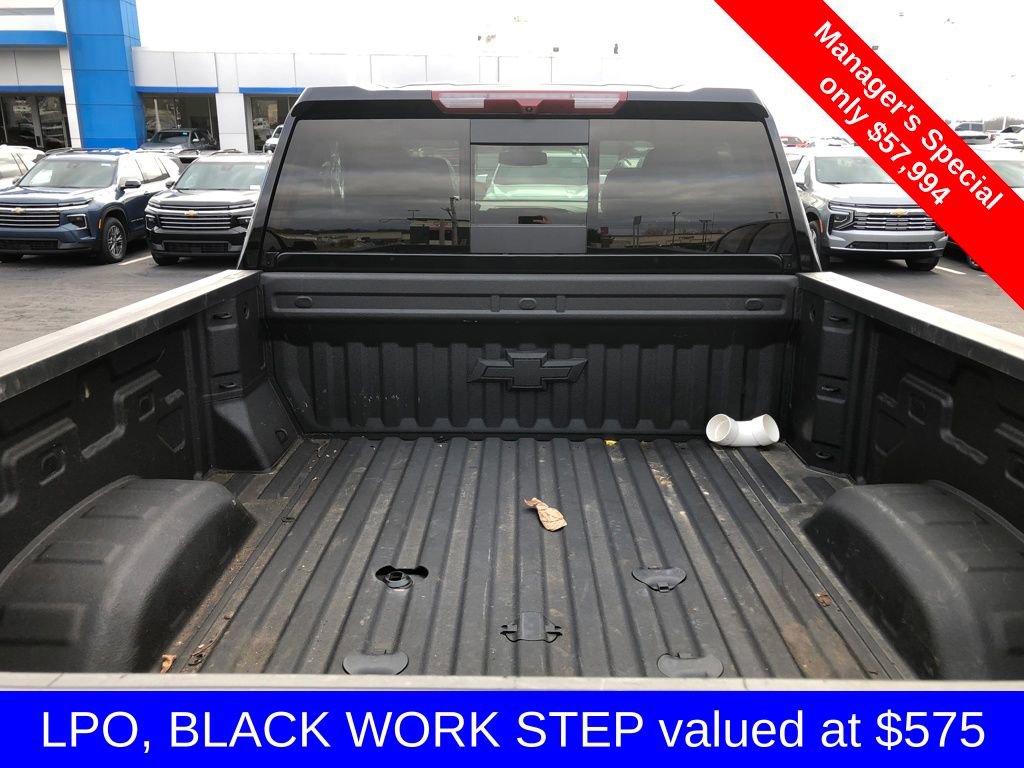 Used 2025 Chevrolet Silverado 2500 LT w/ Trail Boss Package image 8