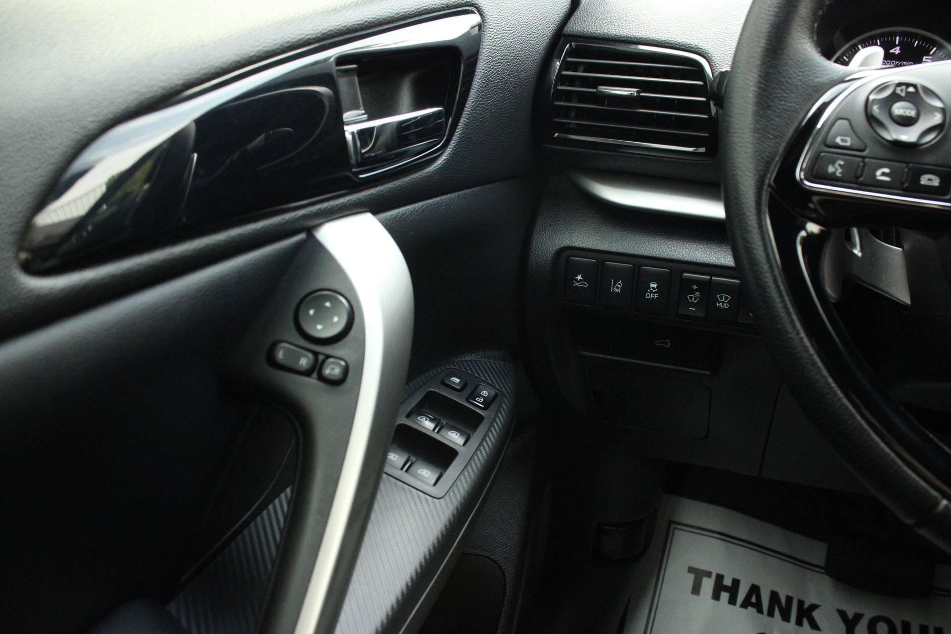 Used 2024 Mitsubishi Eclipse Cross SEL AWD/4WD image 28