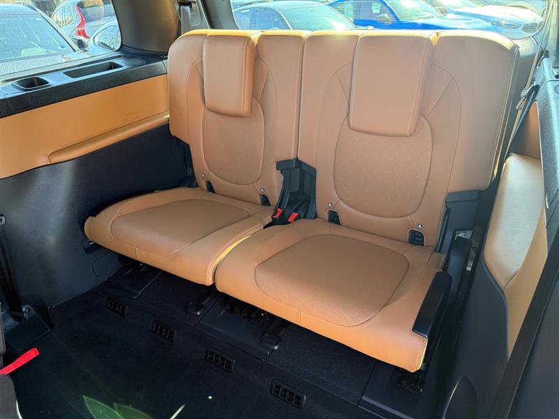 Used 2025 Volkswagen ID. Buzz Pro S image 19