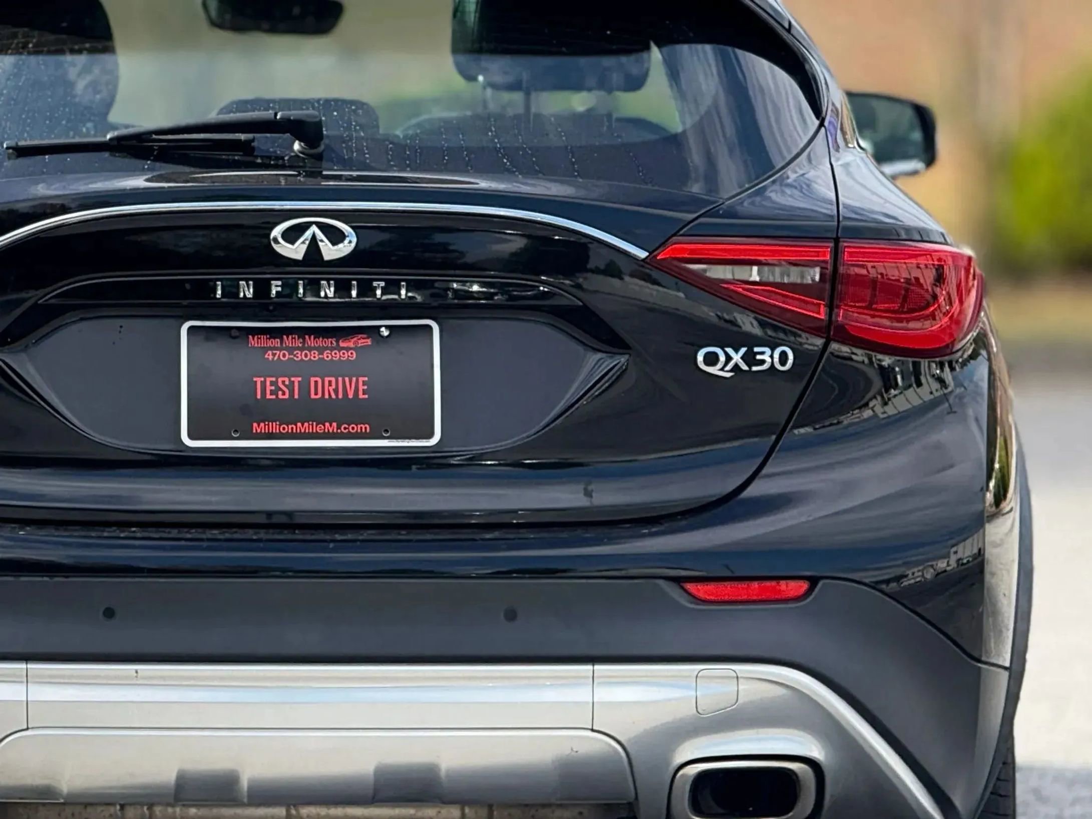 Used 2019 INFINITI QX30 AWD image 14