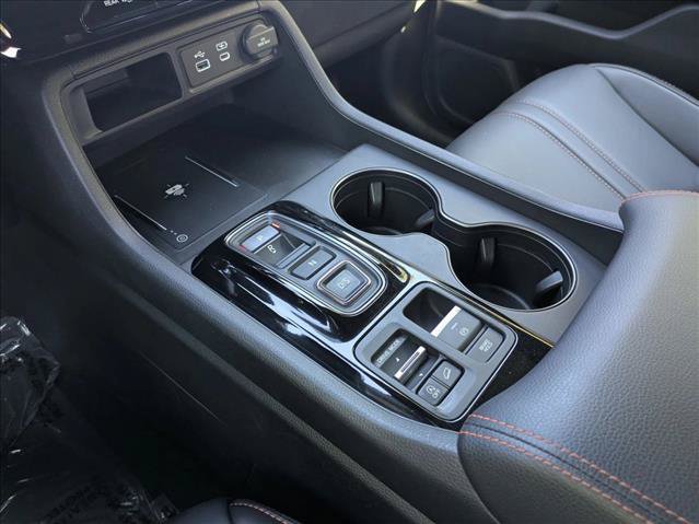Used 2024 Honda Pilot TrailSport image 12