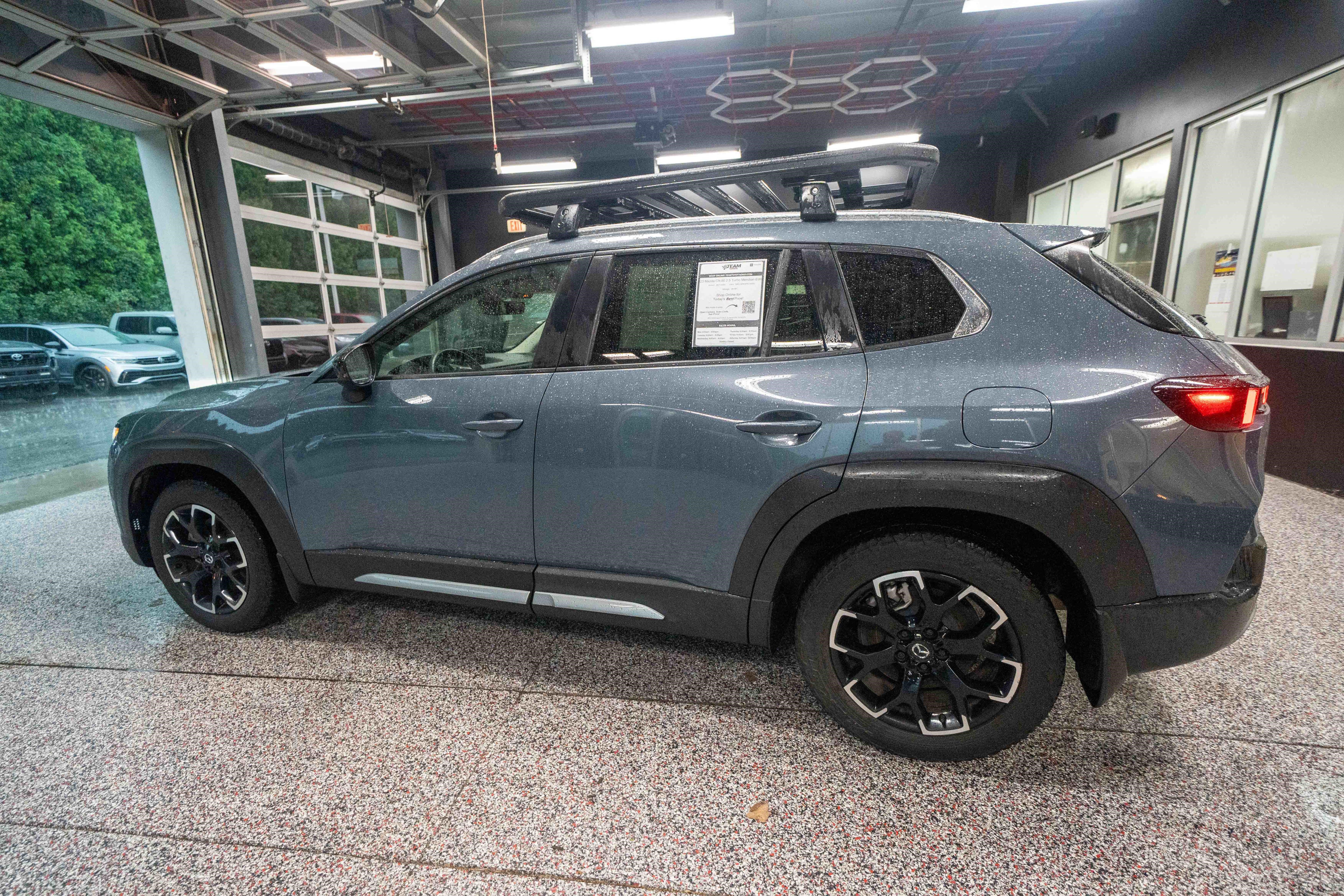 Used 2023 MAZDA CX-50 Meridian Edition w/ Apex Package AWD/4WD image 2
