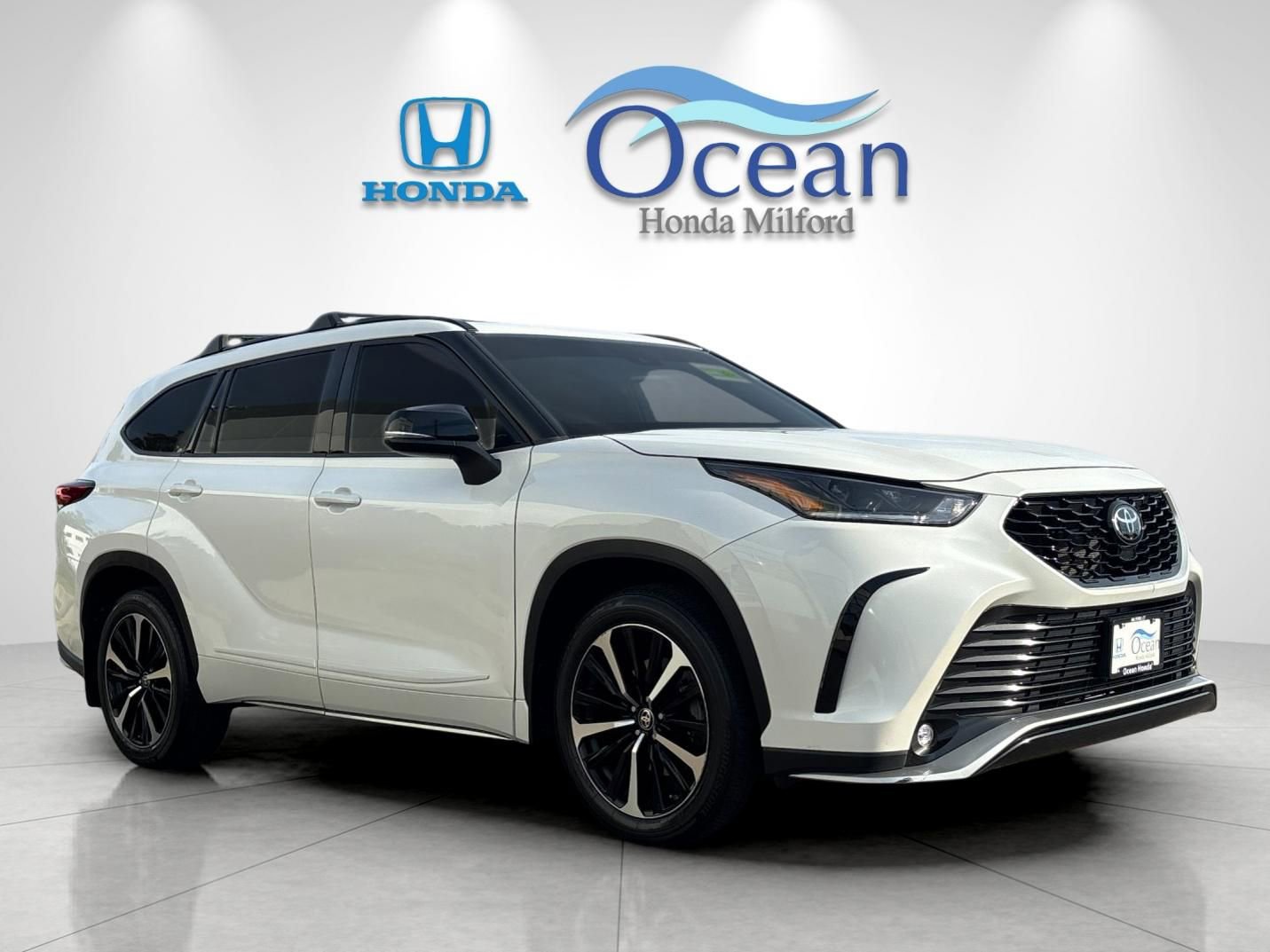 Used 2021 Toyota Highlander XSE