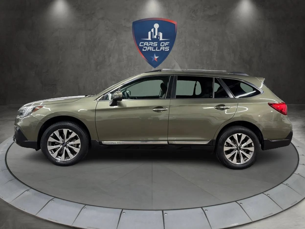 Used 2018 Subaru Outback 2.5i Touring AWD/4WD image 2