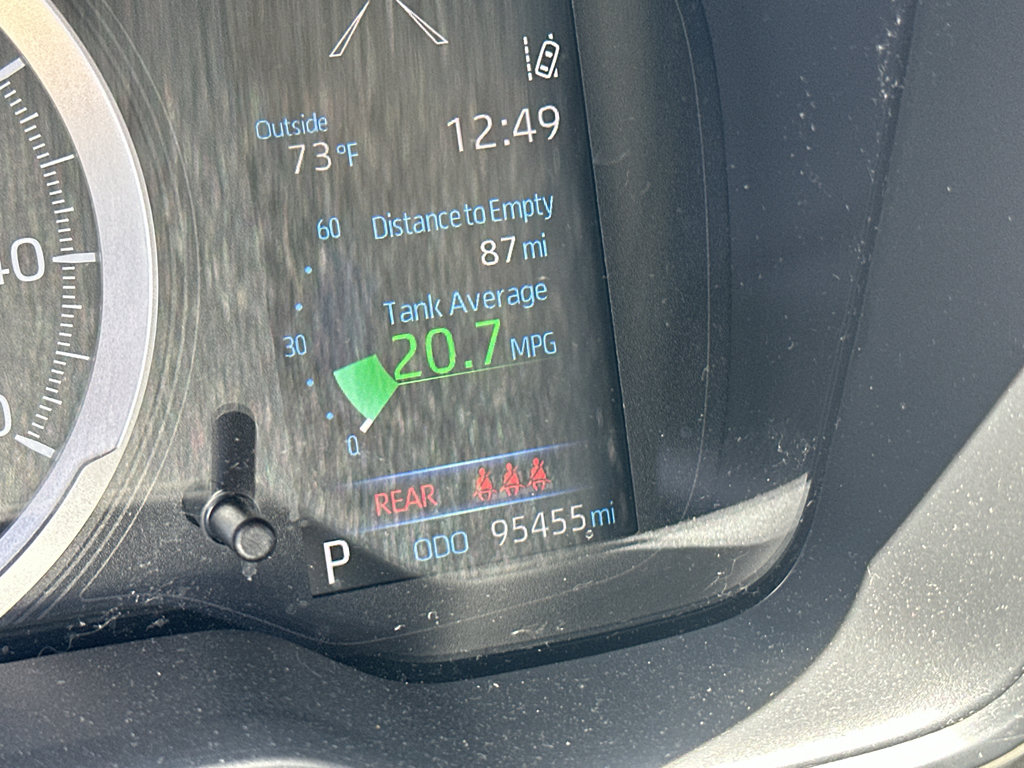 Used 2020 Toyota Corolla LE FWD image 19