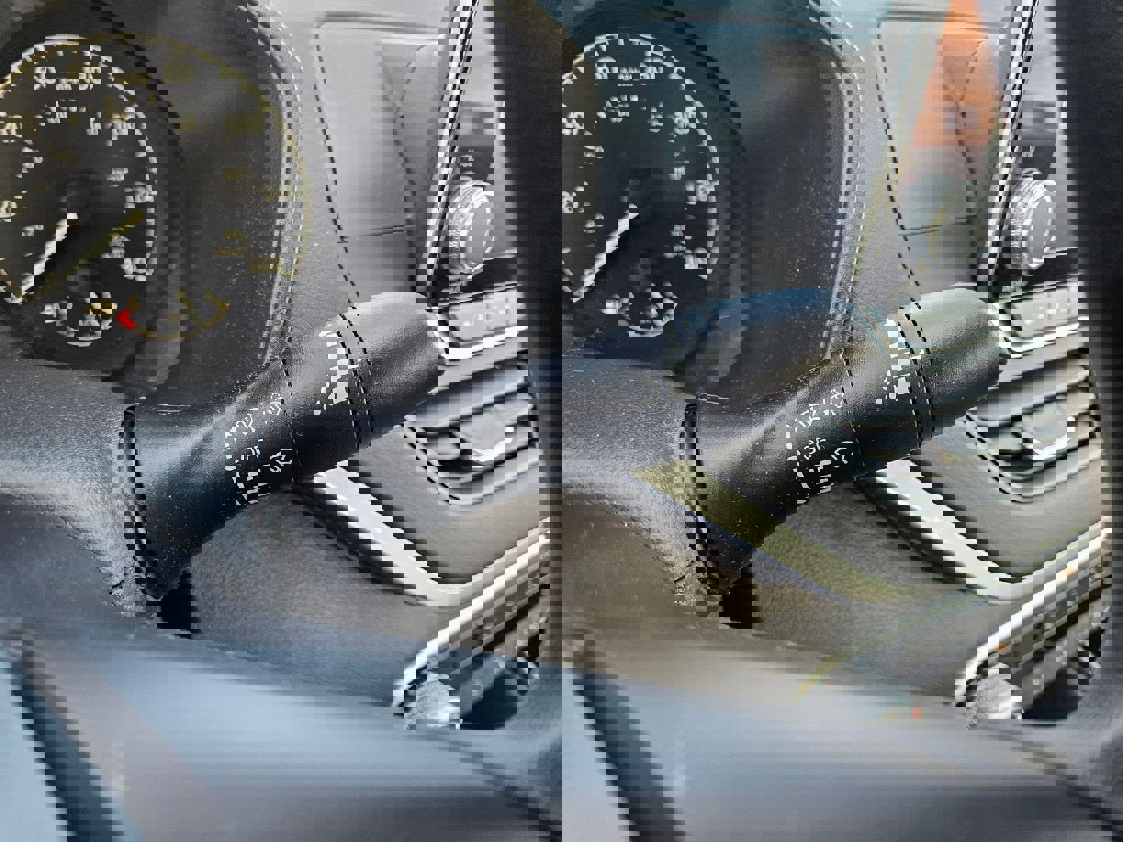 Used 2025 Nissan Altima 2.5 S image 14