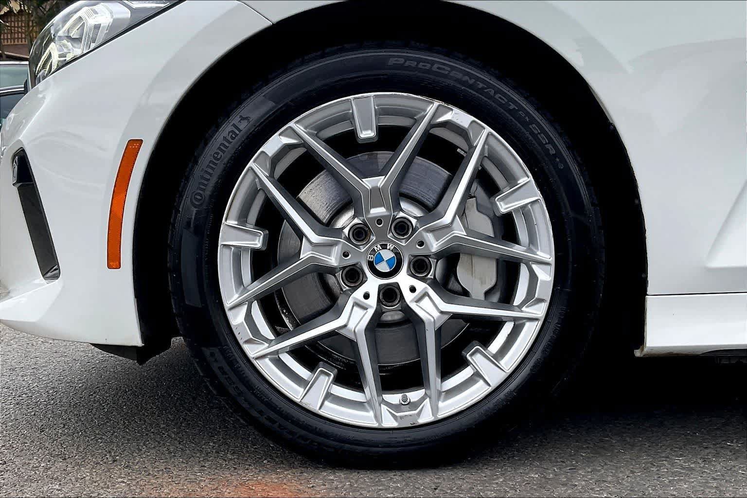 Used 2025 BMW 330i Sedan RWD image 8