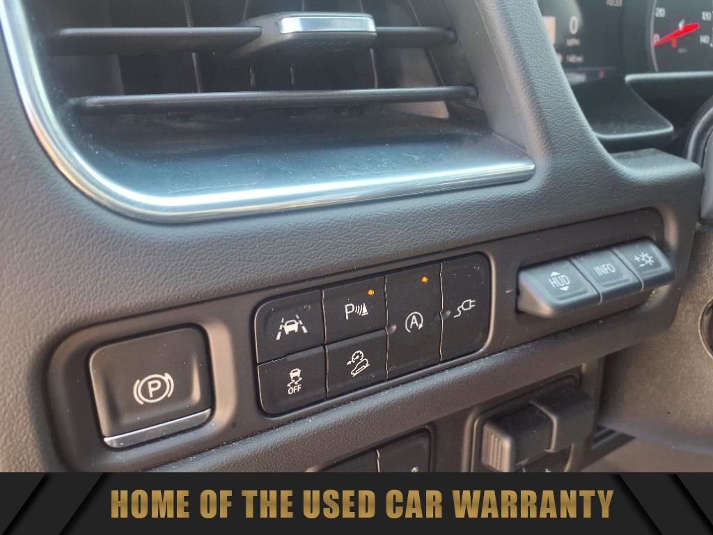 Used 2021 Chevrolet Suburban Premier w/ Premium Package image 28