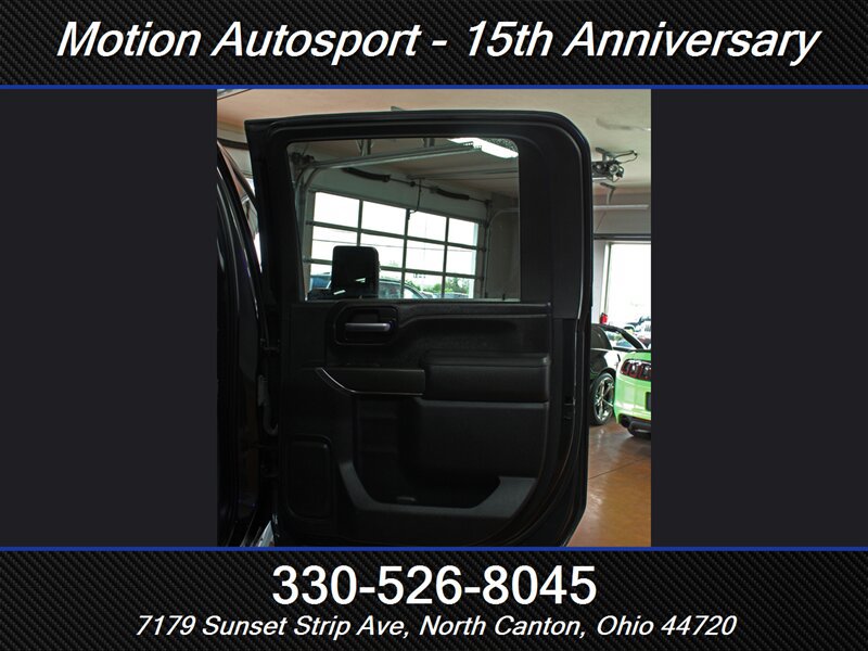 Used 2020 GMC Sierra 3500 AT4 w/ AT4 Premium Package AWD/4WD image 38