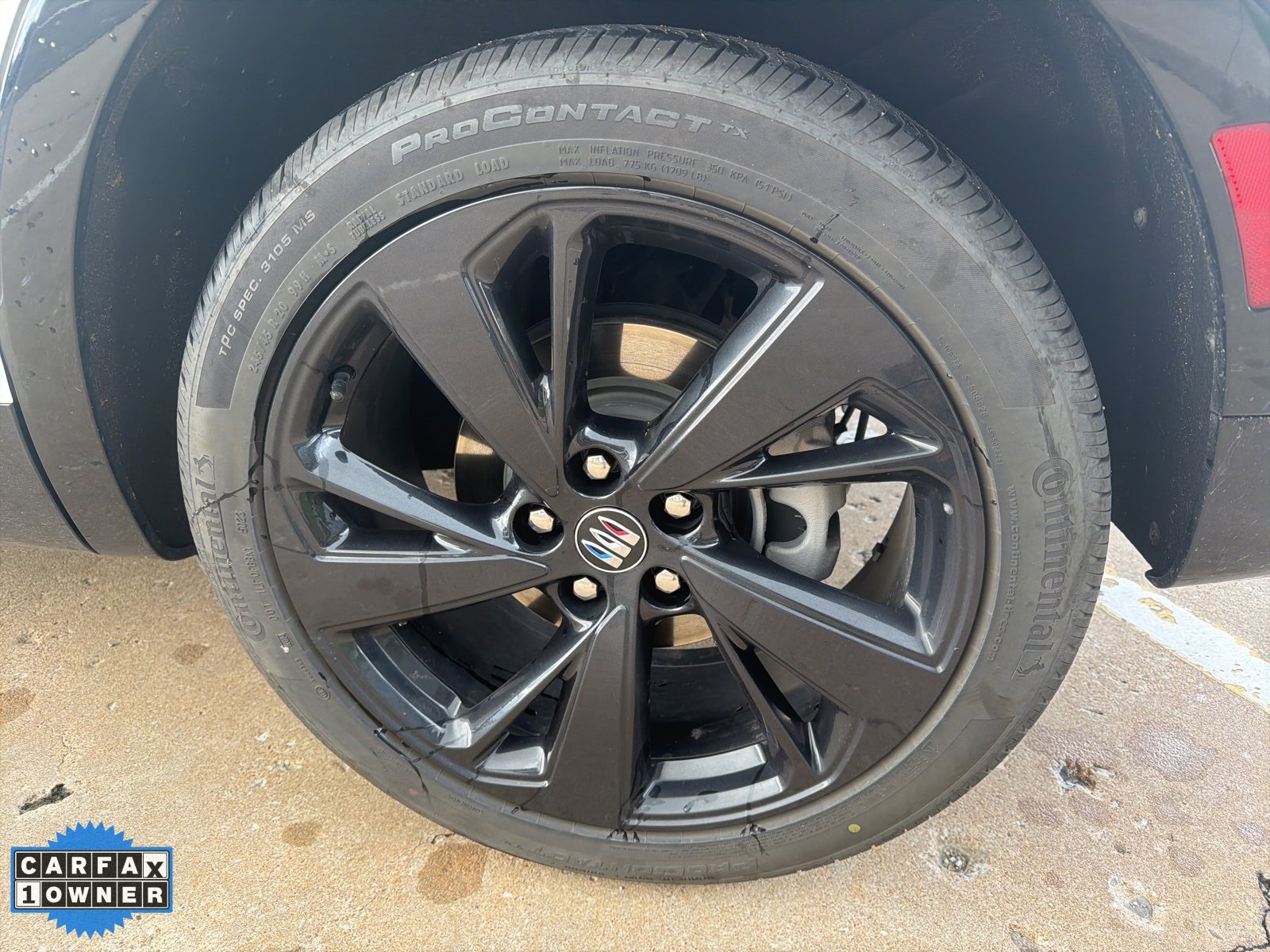 Used 2024 Buick Envision Sport Touring image 9