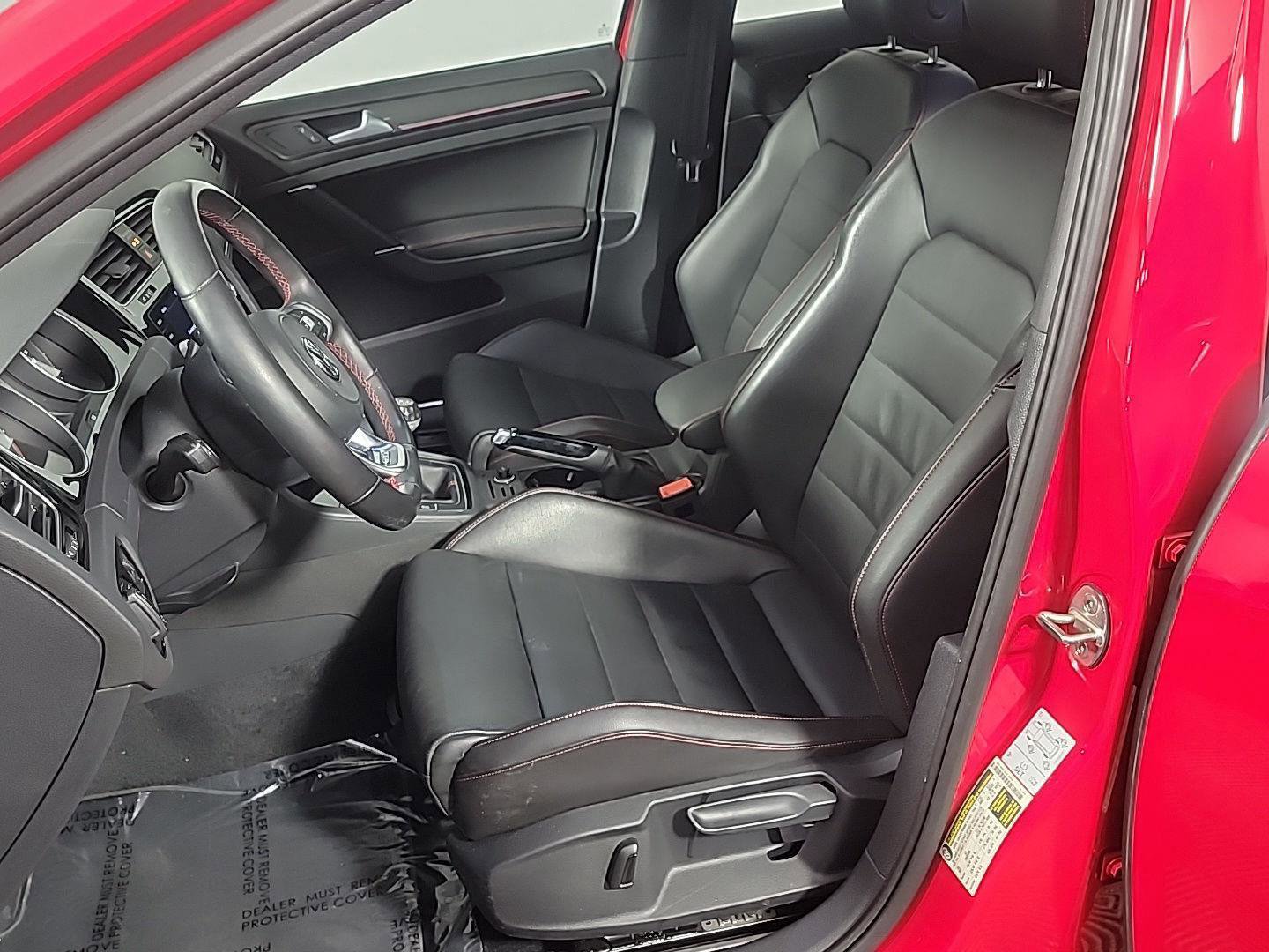 Used 2020 Volkswagen GTI Autobahn image 18