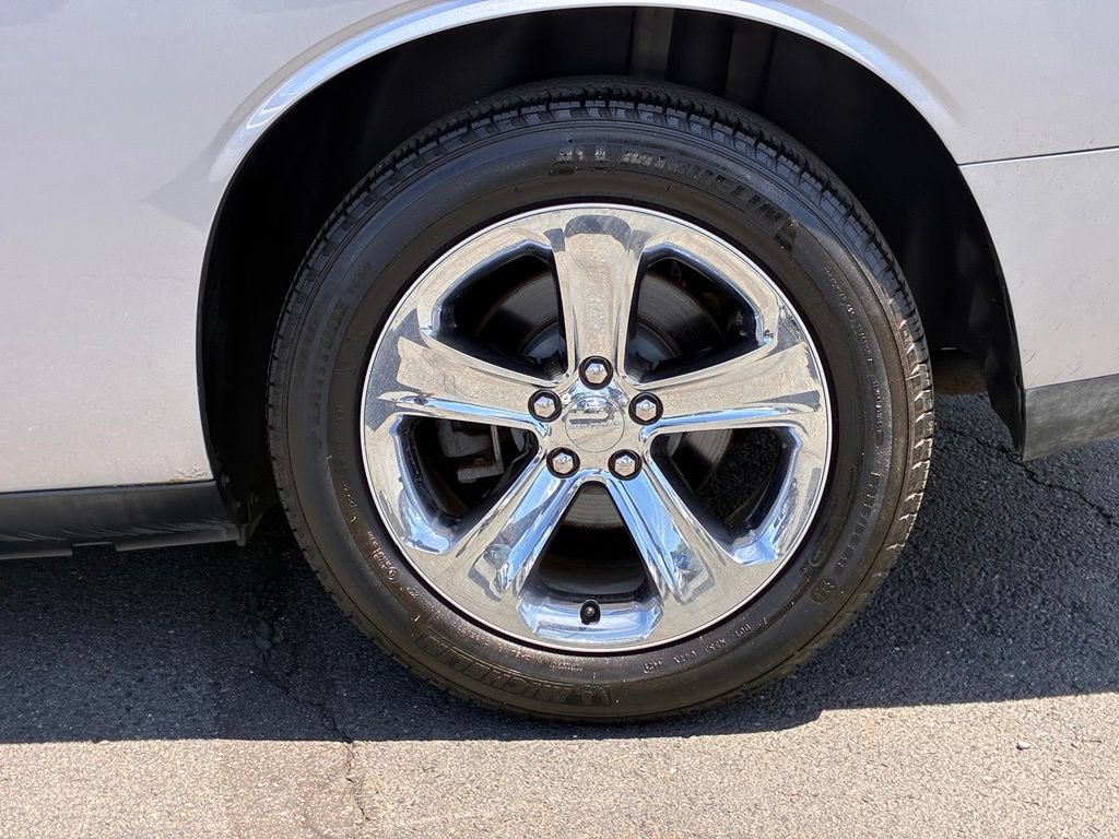 Used 2014 Dodge Challenger SXT w/ Sport Appearance Package RWD image 40