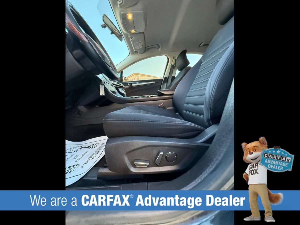 Used 2015 Ford Fusion SE FWD image 52