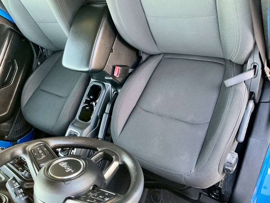 Used 2022 Jeep Wrangler Unlimited Willys image 39