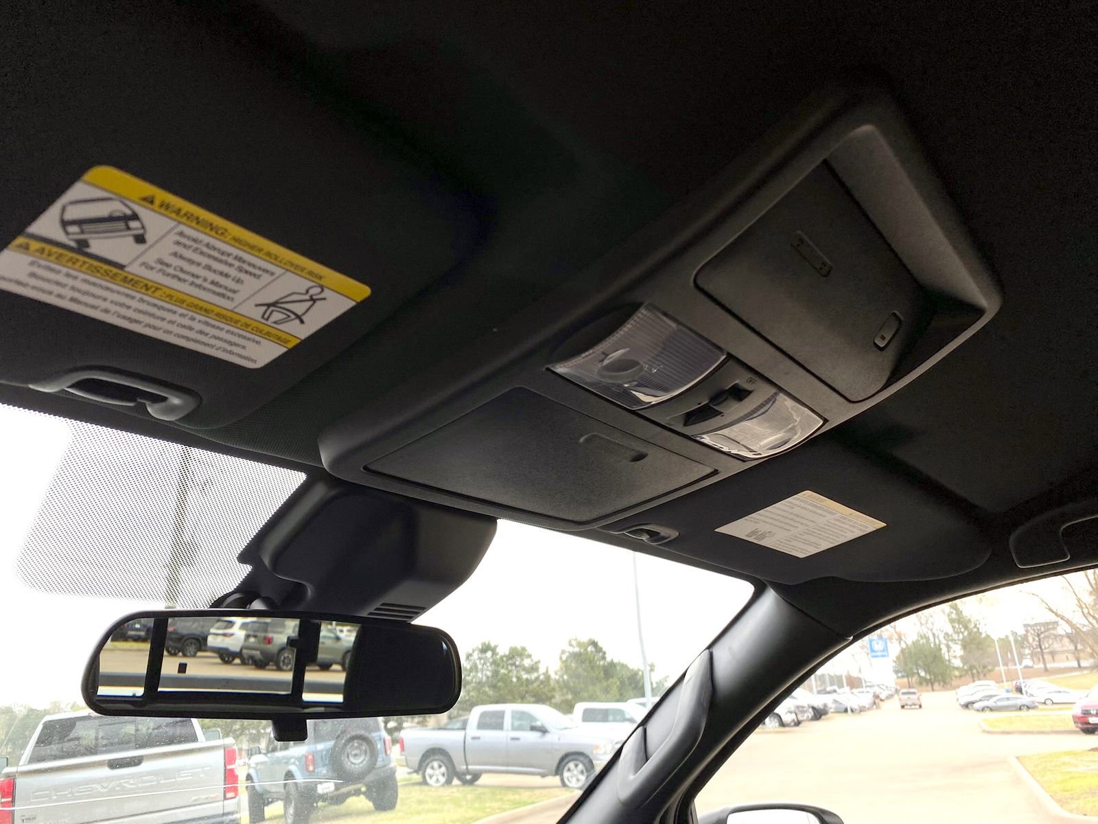 Used 2024 Nissan Frontier PRO-4X w/ Off-Road Protection Package image 28