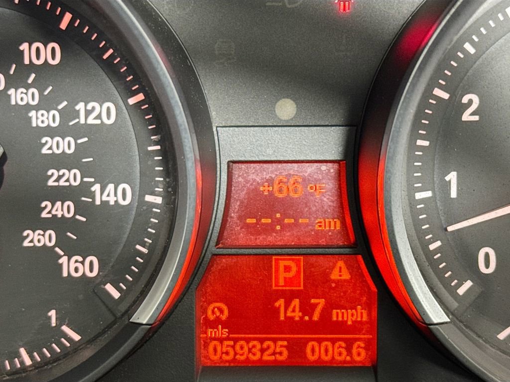 Used 2009 BMW Z4 sDrive35i image 12