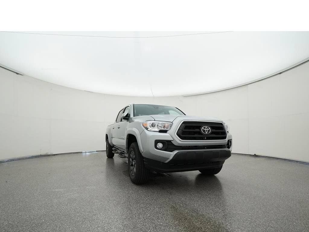 Used 2022 Toyota Tacoma SR5 w/ Technology Package AWD/4WD image 36
