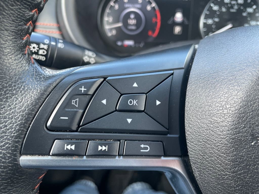 Used 2023 Nissan Kicks SR w/ SR Premium Package image 18
