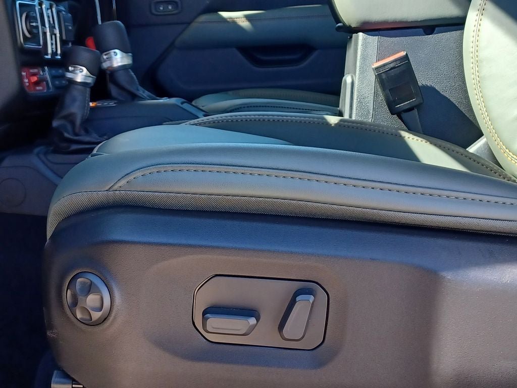 New 2026 Jeep Gladiator Mojave AWD/4WD image 10