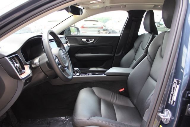 Certified 2024 Volvo S60 B5 Plus w/ Climate Package AWD/4WD image 26