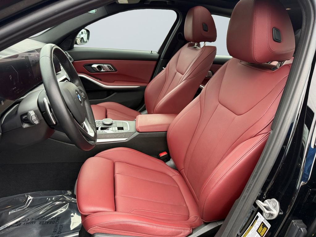 Used 2023 BMW 330i xDrive Sedan w/ Driving Assistance Package image 9
