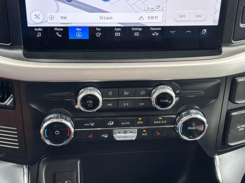 Used 2023 Ford F150 Lightning XLT AWD/4WD image 24