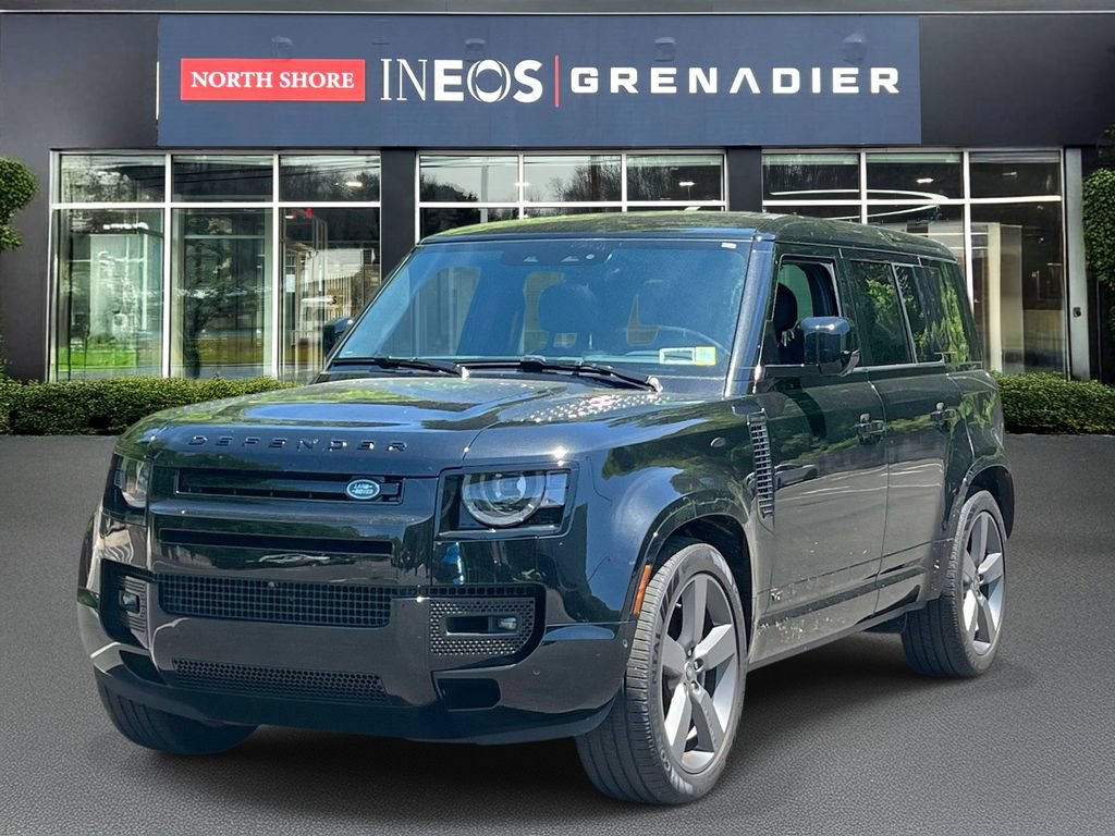 Used 2025 Land Rover Defender 110 V8 AWD/4WD image 3