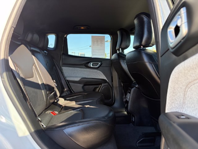 Used 2023 Jeep Compass Latitude AWD/4WD image 26