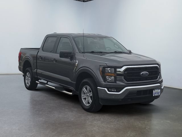 Used 2023 Ford F150 XLT AWD/4WD image 7