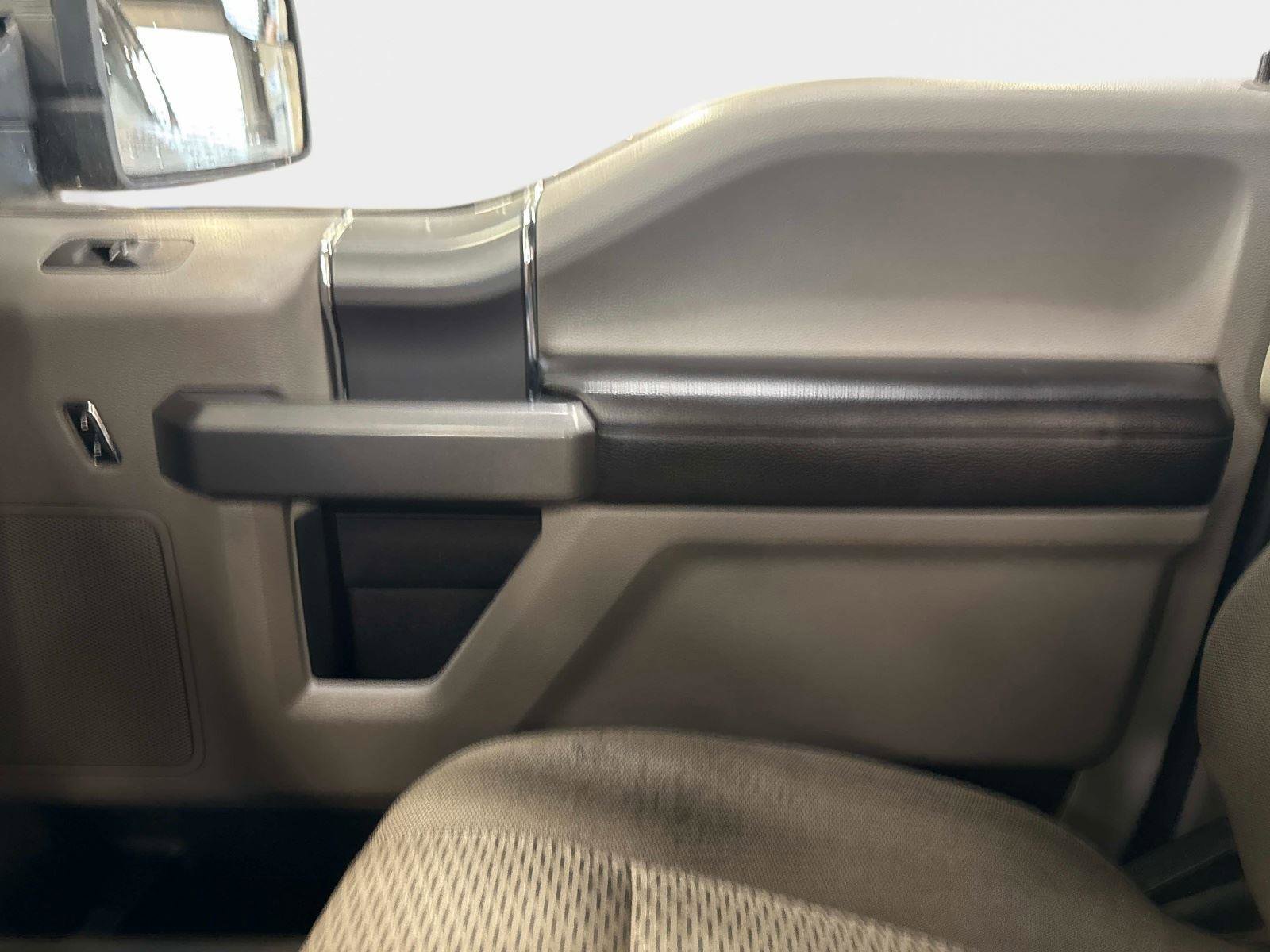 Used 2018 Ford F150 XLT w/ Equipment Group 302A Luxury image 23