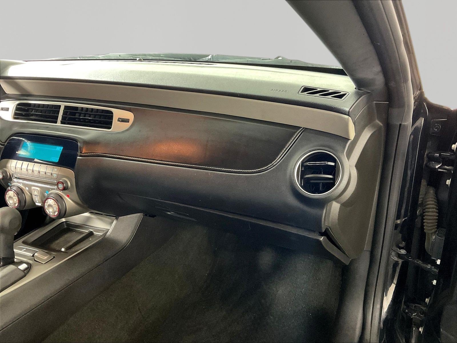 Used 2015 Chevrolet Camaro LS RWD image 24