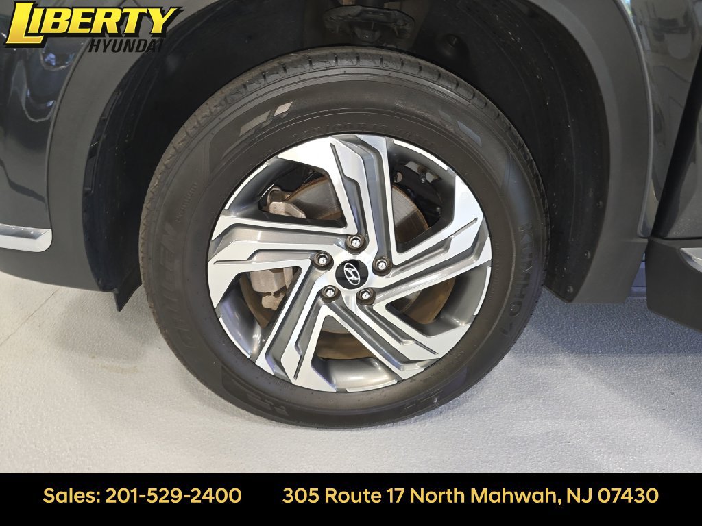 Certified 2023 Hyundai Santa Fe SEL w/ Premium Package AWD/4WD image 28