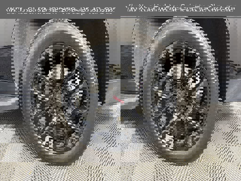 Used 2022 GMC Yukon XL SLT w/ SLT Luxury Package image 39