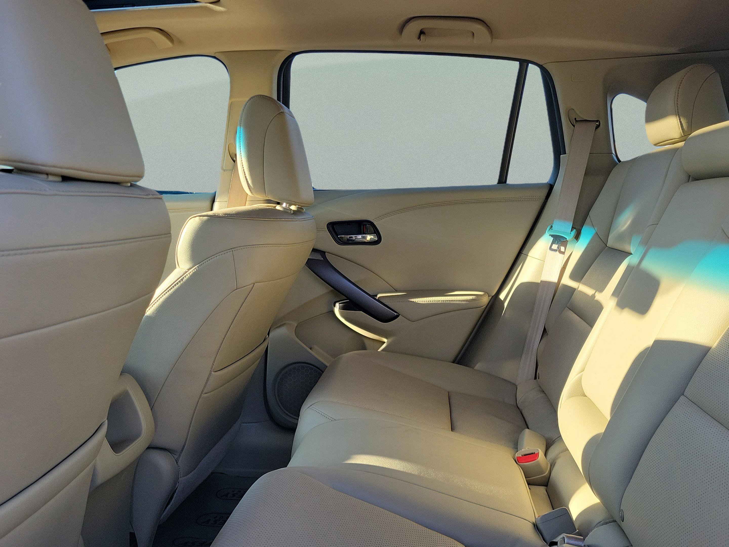 Used 2015 Acura RDX FWD image 12