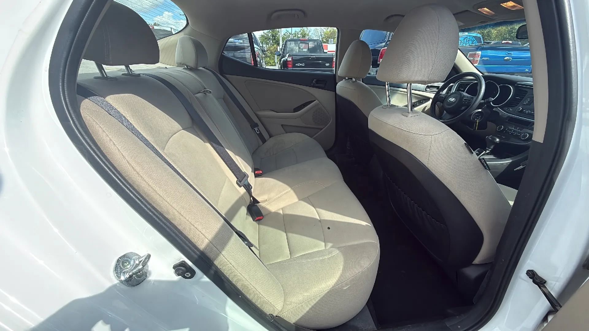 Used 2015 Kia Optima LX image 14