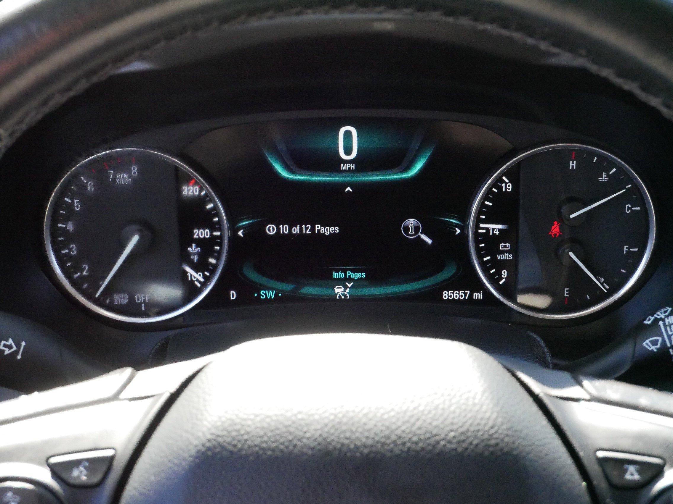 Used 2019 Buick Envision Premium w/ Driver Confidence Package image 21