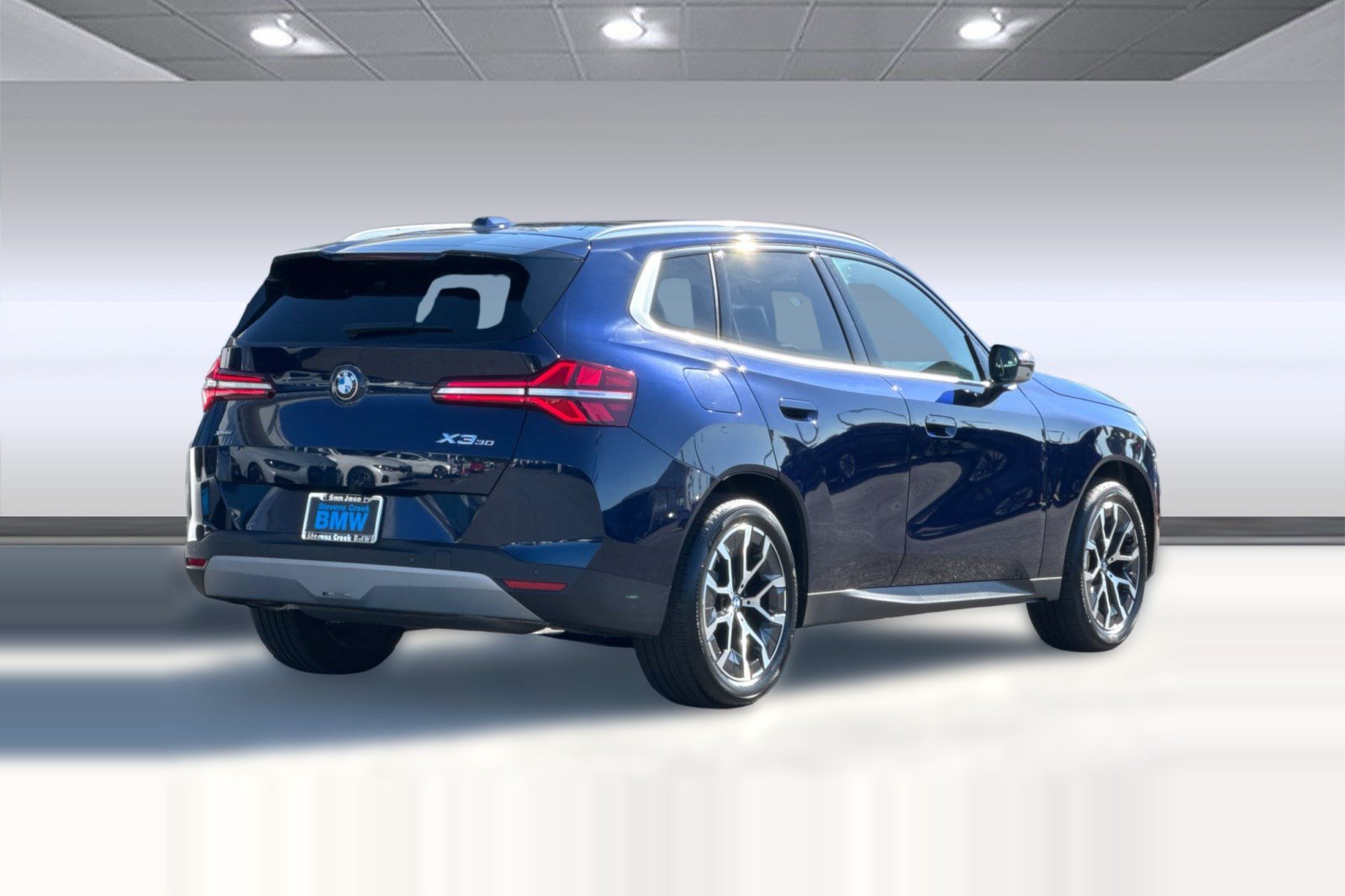 Used 2026 BMW X3 xDrive30i w/ Premium Package AWD/4WD image 9