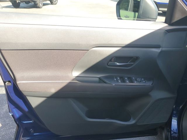 Certified 2025 Nissan Kicks S FWD image 11