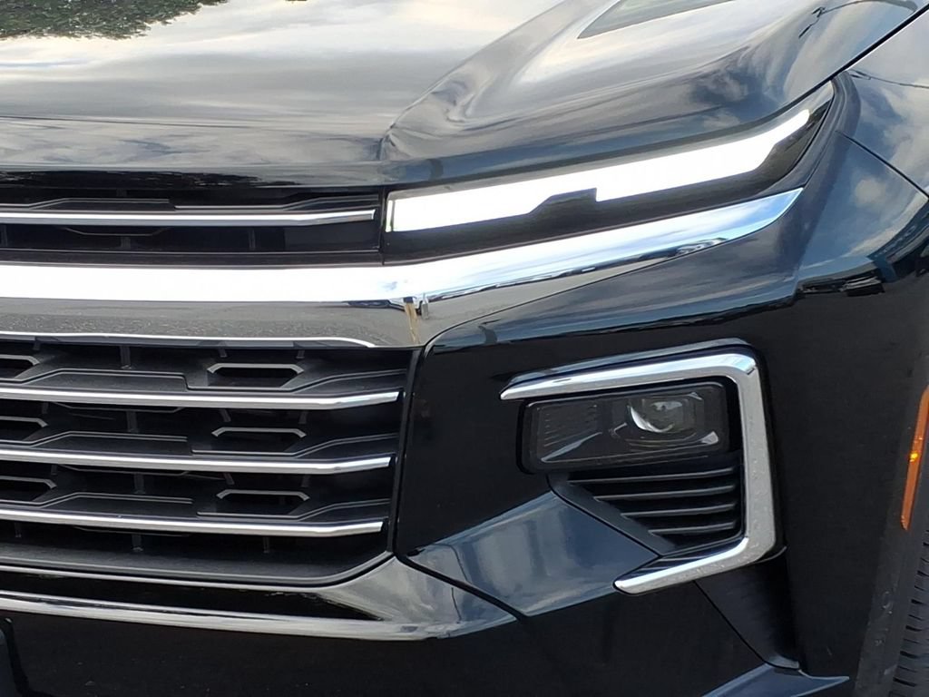 New 2026 Chevrolet Traverse LT w/ Enhanced Driving Package AWD/4WD image 8