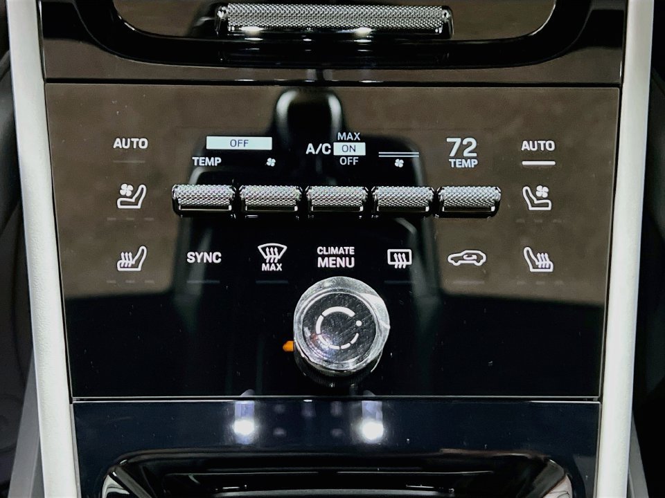 New 2026 Porsche Cayenne S AWD/4WD image 18