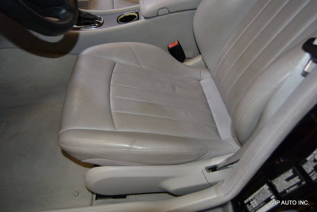 Used 2005 Mercedes-Benz C 55 AMG Sedan image 17