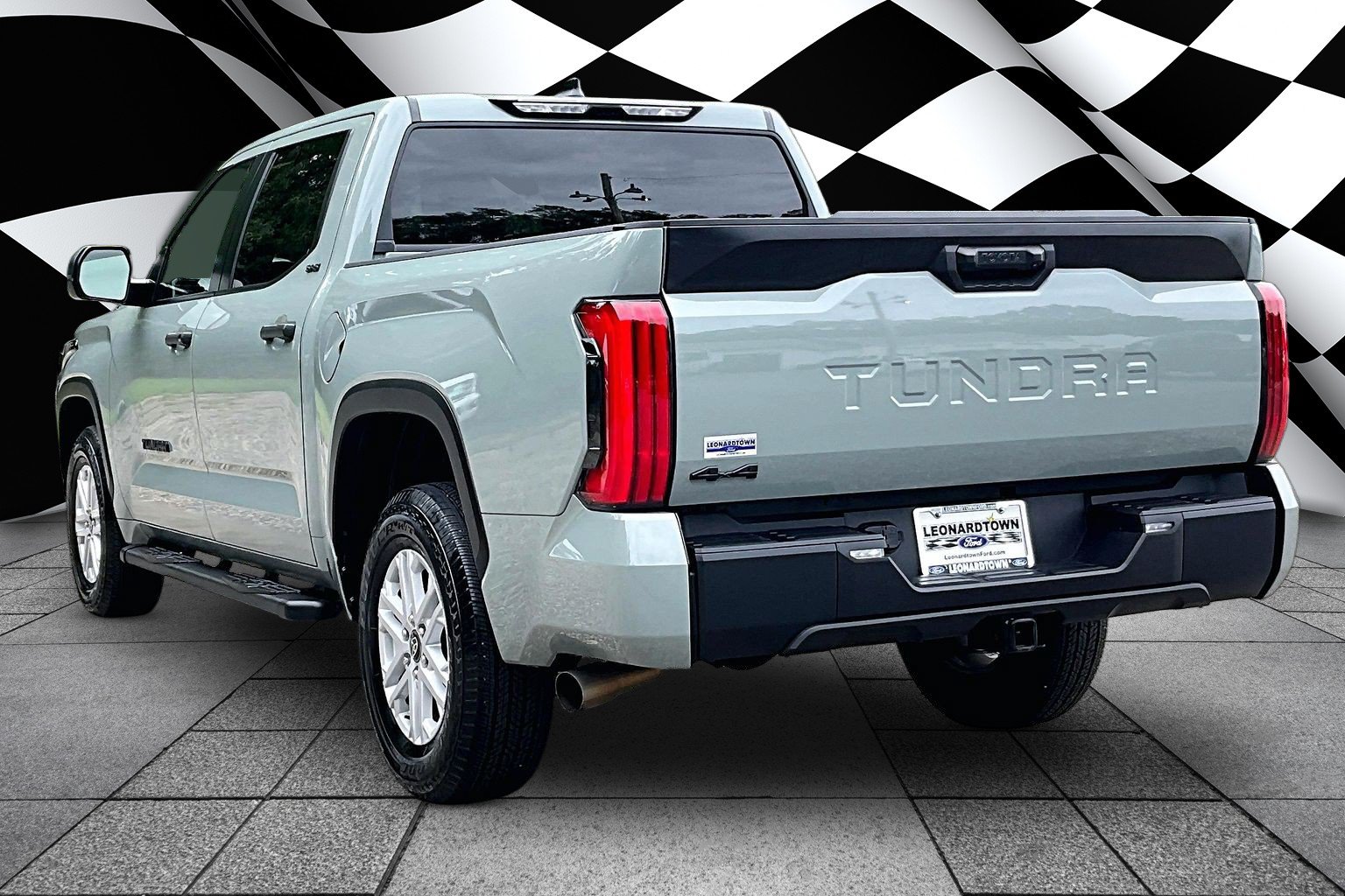 Used 2026 Toyota Tundra SR5 AWD/4WD image 12