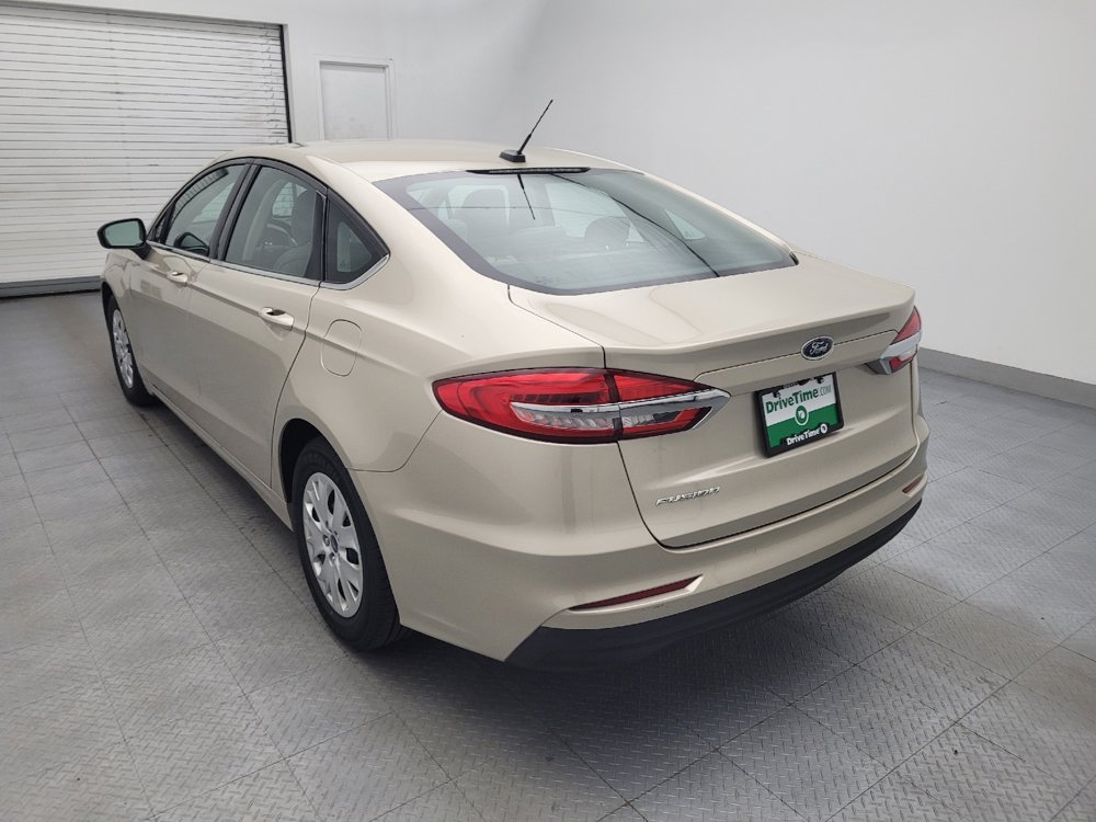 Used 2019 Ford Fusion S FWD image 5